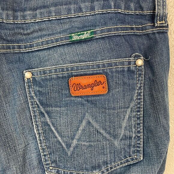 Wrangler Premium Patch Boot Cut Jeans Size 9/10X32 - Picture 6 of 8